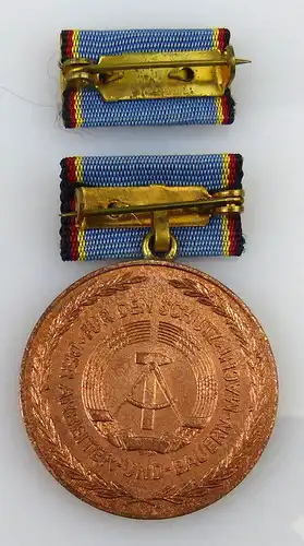 Medaille langjährige Pflichterfüllung Stärkung der Landesverteidigung, Orden1961