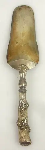 dekorativer Tortenheber in 750 (Ag) Silber