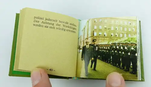 Minibuch: Die Volkspolizei Offizin Andersen Nexö Leipzig 1979 bu0965