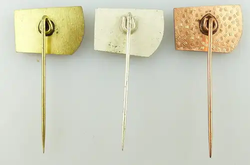 3 Abzeichen: Für ausgezeichnete Leistungen Gold, Silber, Bronze, so314