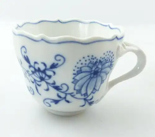 E9824 2 teilige Meissen Mokkatasse mit Zwiebelmuster 2. Wahl 250 Jahre Jubiläum