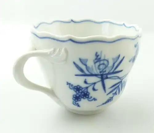 E9824 2 teilige Meissen Mokkatasse mit Zwiebelmuster 2. Wahl 250 Jahre Jubiläum