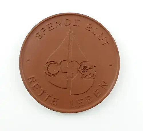 e12124 Meissen Porzellan Medaille Deutsches Rotes Kreuz der DDR Spende Blut DRK
