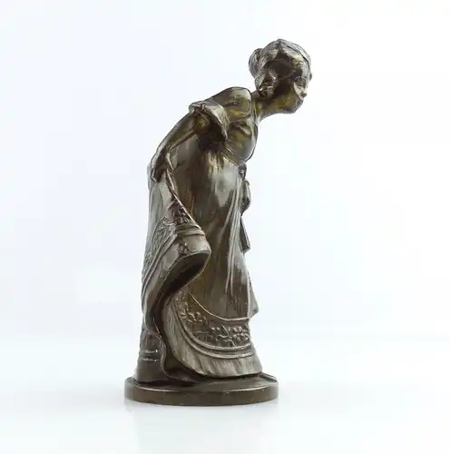 e11671 Original alte Figur aus Spritzzink für Uhr oder andere Verzierung