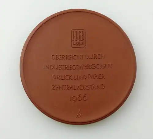 e12150 Meissen Medaille Böttger Steinzeug 1966 in OVP Industriegewerkschaft FDGB