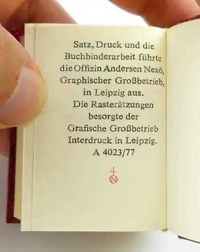 2 Minibücher : F.E.Dzierzynski  mit Kopfgoldschnitt , Leipzig 1977 /r649