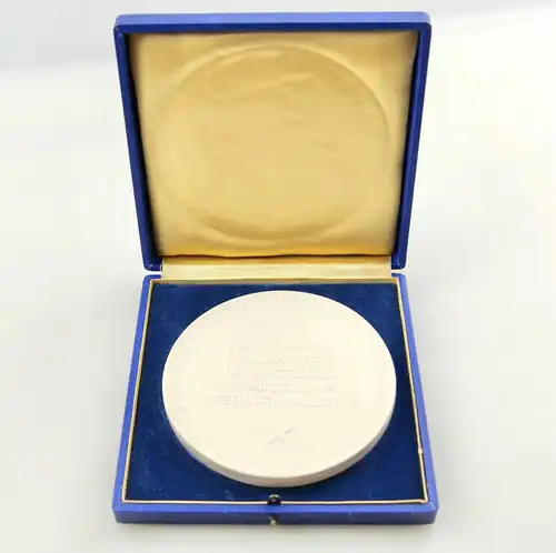 e12301 Große Meissen Medaille Kuratorium für beispielhafte Solidarität DDR