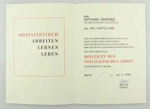 e12355 Konvolut Urkunden und Schreiben Aktivist DDR NVA Ehrennadel Fotos