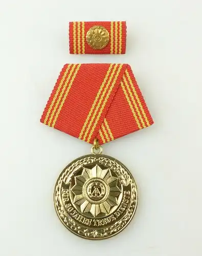 e10765 Medaille für treue Dienste in den bewaffneten Organen MdI Band I Nr 138