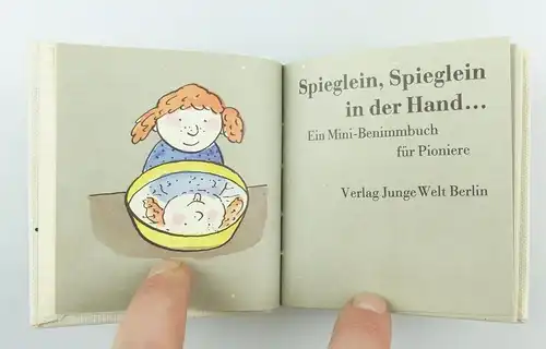 #e6166 Minibuch: Spieglein, Spieglein in der Hand Verlag Junge Welt Berlin