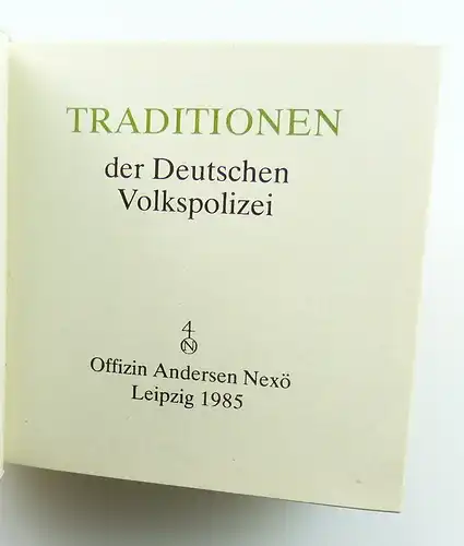 Minibuch : Traditonen der Volkspolizei Graphischer Großbetrieb Leipzig 1985/r685