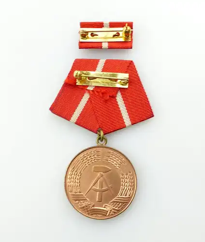 #e4646 Medaille für 10 Jahre treue Dienste in den Kampfgruppen Nr. 207 a 1965-73