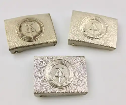 e11873 3 verschiedene DDR Koppelschlösser Silber