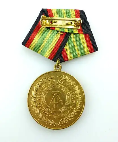 #e3104 Medaille für treue Dienste in der NVA in Gold für 20 Jahre Band I Nr.148