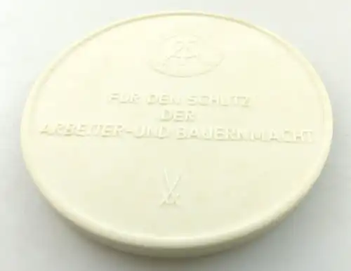 Meissen Medaille: 20 Jahre Zollverwaltung der DDR 1952-1972 e1603