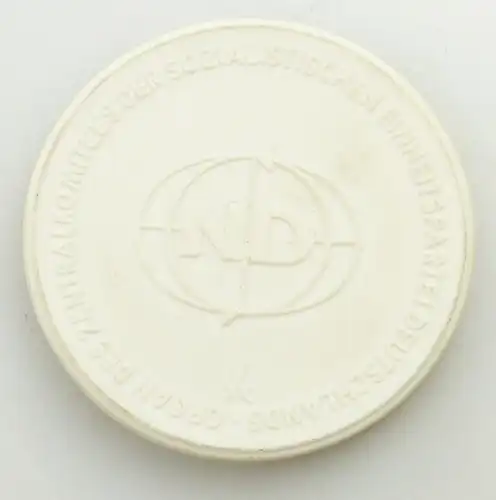 e11594 Ehrengabe des ND Meissen Medaille in OVP SED Neues Deutschland