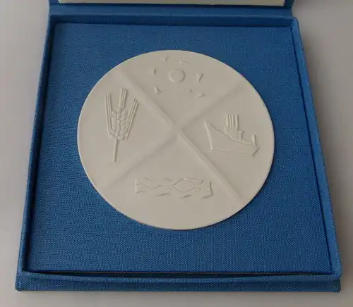 Seltene Meissen Medaille: Bezirk Rostock DDR, Orden1509