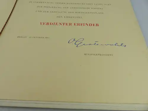 Orden1112 Verdienter Erfinder 1951 verliehen mit Urkunde, vgl. Band I Nr. 55c