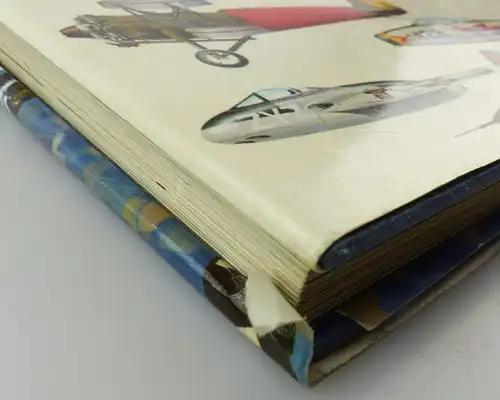 #e7737 Das große Buch der Luftstreitkräfte mit 659 Abbildungen und Plänen