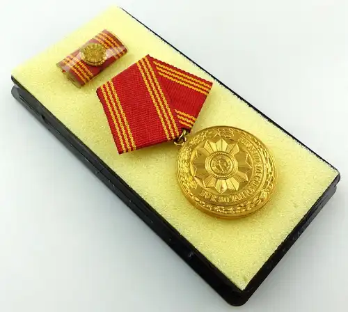 Medaille treue Dienste in den bewaffneten Organen MdI Gold Nr. 138a ,Orden3277