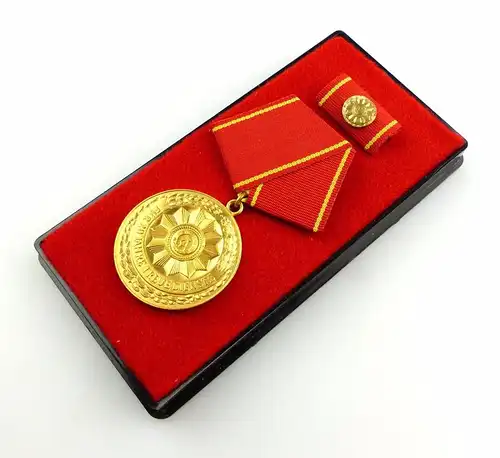 #e5594 DDR Medaille für treue Dienste i.d. bewaffneten Organen des MdI Nr. 140 a