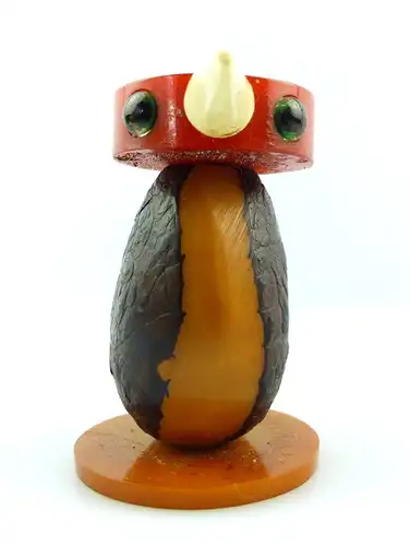 #e3073 Lustiges Tier 50er Jahre Figur Elster aus Holz mit Edelweißanhänger
