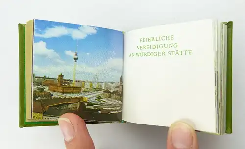 Minibuch : Die Volkspolizei  Graphischer Großbetrieb Leipzig 1979 e320