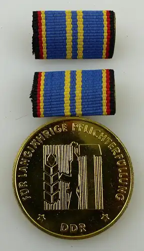 Medaille langj. Pflichterfüllung zur Stärkung der Landesverteidigung, Orden2994