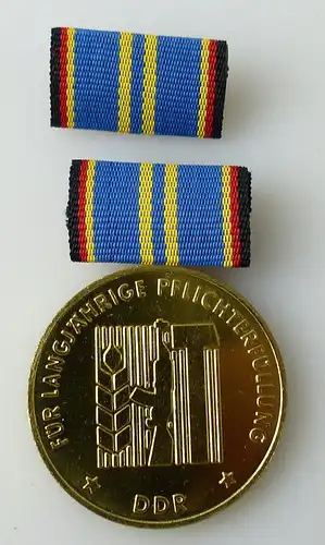 Medaille für langjährige Pflichterfüllung ,VGL. Band I Nr.253 d  / r259