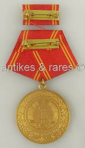 DDR Medaille treue Dienste bewaffnete Organe Ministerium d. Inneren Gold 25 Jahr