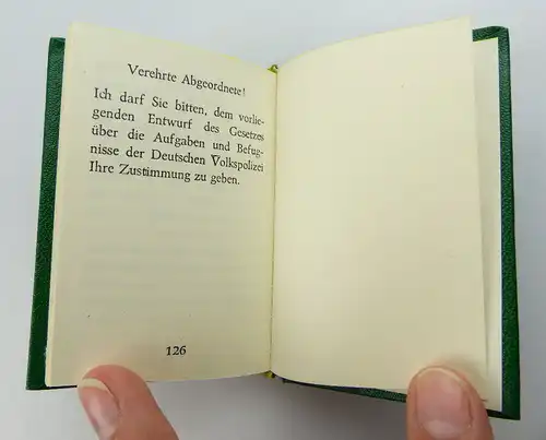 3 Minibücher: Gesetz über die Aufgaben und Befugnisse Volkspolizei e307