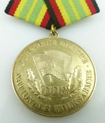 Medaille treue Dienste NVA in 900 Silber mit Halbmond SELTEN Punze 9 Orden953