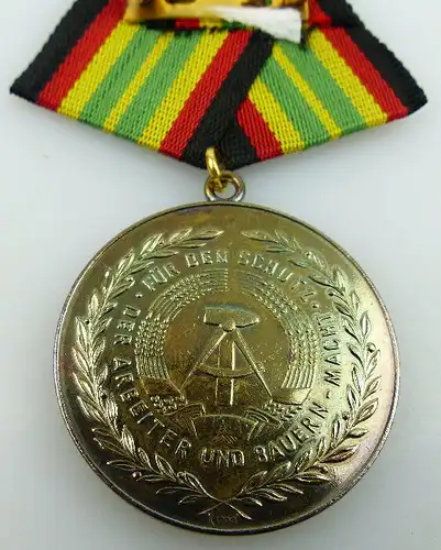 Medaille für treue Dienste NVA Stufe Gold 900 Silber, Punze 11 Nr.149h, Orden925
