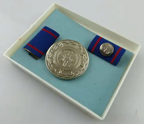 Medaille treue Dienste Seeverkehrswirtschaft Binnenschiffahrt Silber, Orden3012