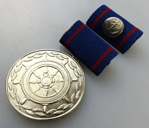 Medaille treue Dienste Seeverkehrswirtschaft Binnenschiffahrt Silber, Orden3012