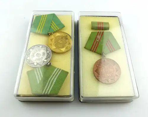 #e5600 3 DDR MdI Medaillen vgl. Nr. 141b & 142b & 143b Gold, Silber und Bronze