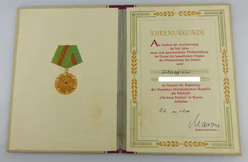 Urkunde: Medaille Treue Dienste in den bewaffneten Organen MdI 1960, Orden2795