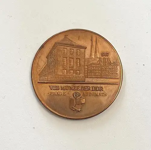 Medaille VEB Münze der DDR 750 Jahre Berlin Numismatik und Heimatschule m035