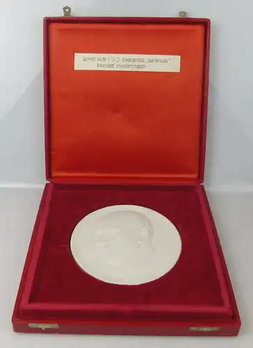 große Meissen Medaille im Etui: überreicht von FDJ Grundorganisation Mura, un035