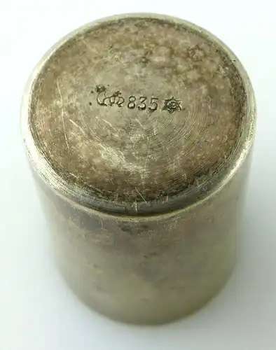 Original alter Schnapsbecher /Wodkabecher aus 835(Ag) Silber e1197