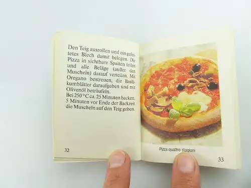 2 Minibücher: Das Pizza Kochbuch, Grillbüchlein über 50 Farbfotos e392