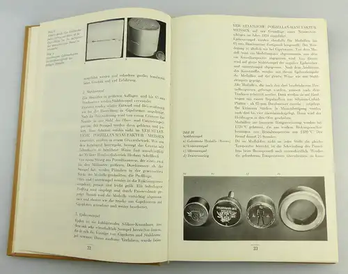 Katalog: Medaillen aus Meissener Porzellan 1970-74 1979 VEB Verlag für, Buch2536