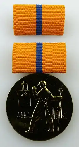 Medaille für hervorragende Leistungen in der Metallurgie der DDR, Orden2853