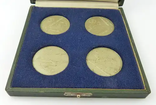 4 Medaillen: Zollverwaltung, silberfarben, Orden2244