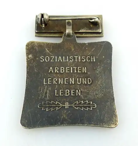 e8971 Abzeichen Gemeinschaft der sozialistischen Arbeit vgl. Band I Nr. 75 b