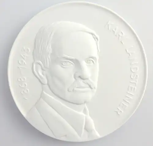 #e3681 Meissen Medaille Deutsches Rotes Kreuz DDR Karl Landsteiner 1868 - 1943