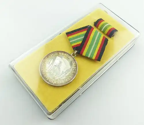 #e3462 DDR Medaille für treue Dienste NVA vgl. Band I Nr. 150 h Punze 10 1972