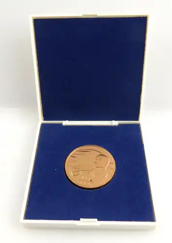 Medaille: 1886 1986 Den Erbauern des Ernst- Thälmann- Parks 1983-1986 e1465