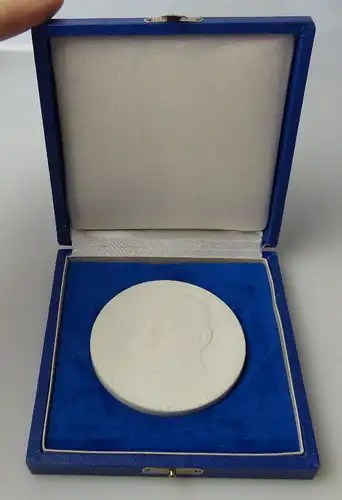 Meissen Medaille: Carl von Ossietzky 1889-1938 Friedensnobelpreisträg, Orden1447