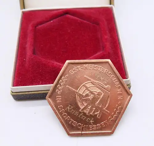 e12506 Medaille GST Meisterschaften im Sportschießen Rostock 1982